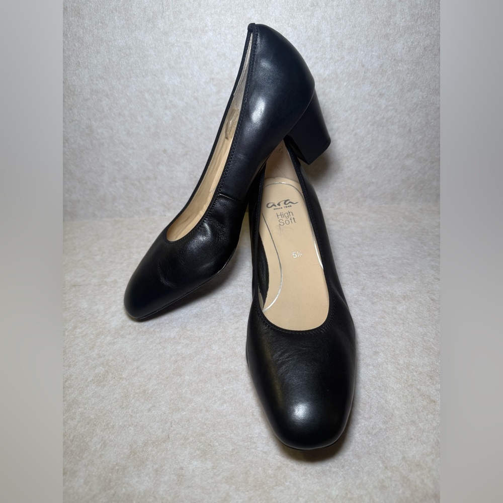 Ara Veda Women's Black Leather Pump Stacked Block Heel, US Size 5 1/2